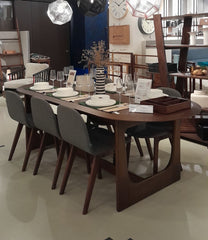 Lakota dining table