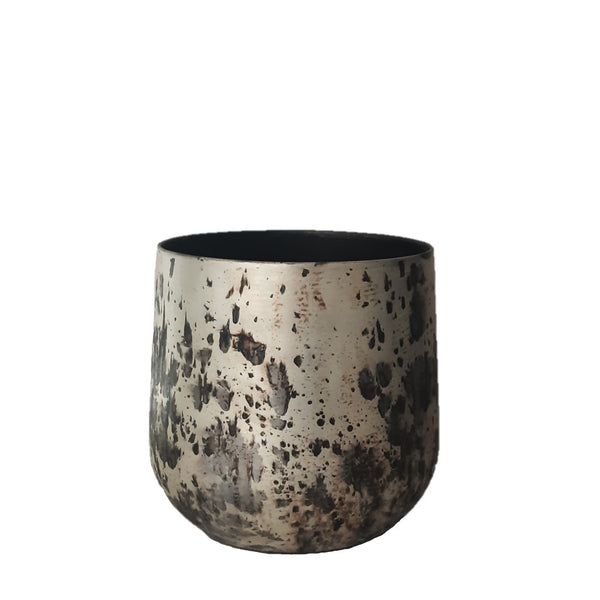 Iron pot 17cm