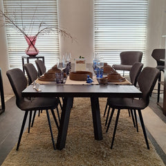 Jala dining table