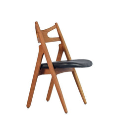 Anker Dining Chair Black Leather in teak natural finish