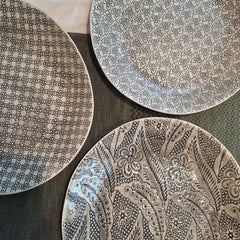 Small crayfish dish, black