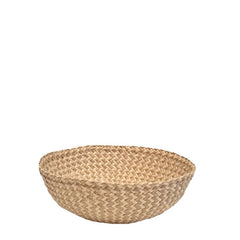 A handmade Iraca Small Bowl Zigzag Toasted basket with a zigzag pattern, made in Columbia 