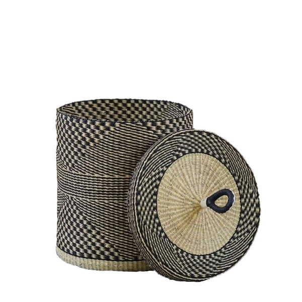 Baba Tree Handwoven Lidded Laundry Basket 00024 with black and natural pattern made of elephant grass in Ghana