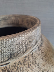 Metis floor vase