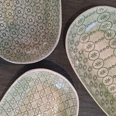 Oval rice dish, dark green