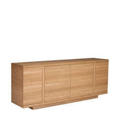 Mano Dresser With Doors, made of eucalyptus veneer on a mdf structure, in a natural finish.