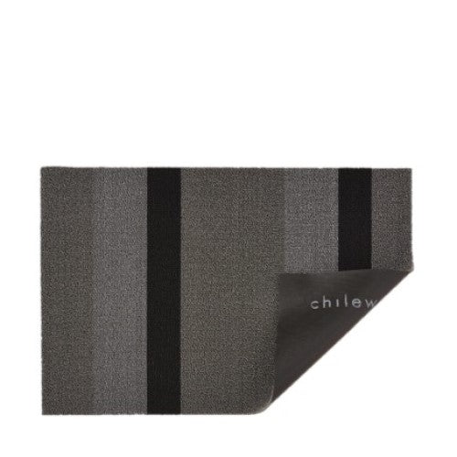 Shag Bold Stripe Utility Mat - Silver/Black